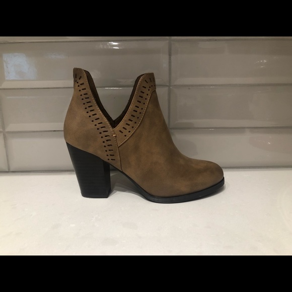 Brown Ankle Boot - Picture 1 of 5